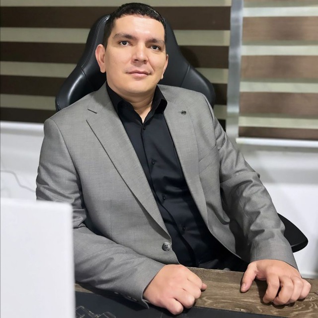 Михаил Сулейманов