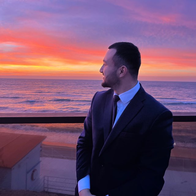 Бехзот Курбанов